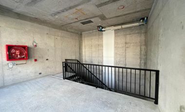 ARRIENDO Local comercial de 22,61 m2 + 67,76 m2 en subt., Estadio Italiano