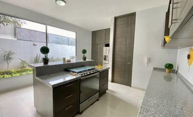 HERMOSA CASA EN RENTA EN CUESTA CLARA