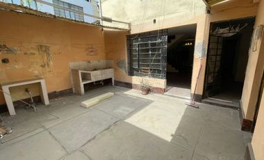 🏡 ¡Casa en venta en San Juan de Miraflores con alto potencial comercial y familiar!
