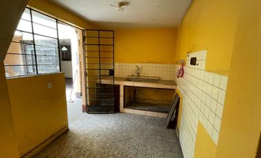 🏡 ¡Casa en venta en San Juan de Miraflores con alto potencial comercial y familiar!
