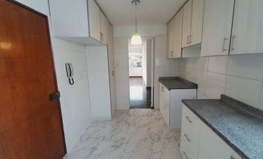 Alquiler De Lindo Departamento En Urb. Liguria Surco