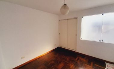 Alquiler De Lindo Departamento En Urb. Liguria Surco