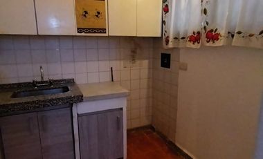SE ALQUILA DPTO 1 DORM EN COMPLEJO CERRADO B° PUEYRREDON