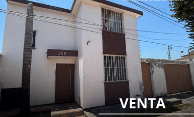 Casa en venta - Las Reynas