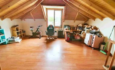 SE VENDE AMPLIA CASA EN DENAVISUR
