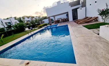 Casa de 3 recámaras en renta, Privada Farallon de Pájaros, Playa del Carmen