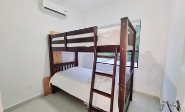 Casa de 3 recámaras en renta, Privada Farallon de Pájaros, Playa del Carmen