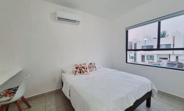 Casa de 3 recámaras en renta, Privada Farallon de Pájaros, Playa del Carmen