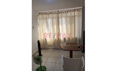 Casa En Venta De 3 Pisos En Ventanilla