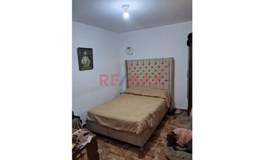 Casa En Venta De 3 Pisos En Ventanilla