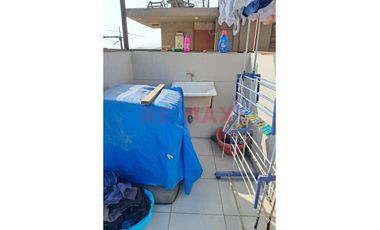 Casa En Venta De 3 Pisos En Ventanilla