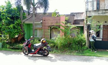 Dijual Rumah di Perum Aston Villa Jambi