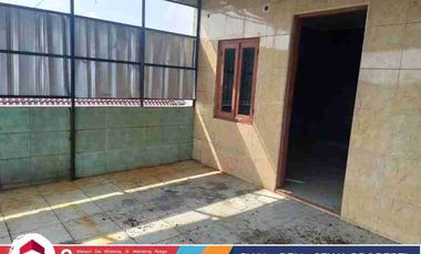 Jual Murah Rumah bebas banjir letak strategis di Harapan Indah Bekasi
