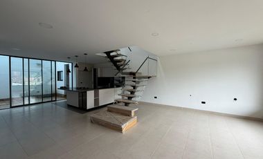 VENTA CASA EN LA CEJA