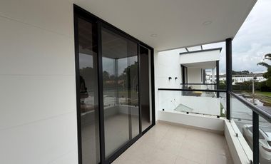 VENTA CASA EN LA CEJA