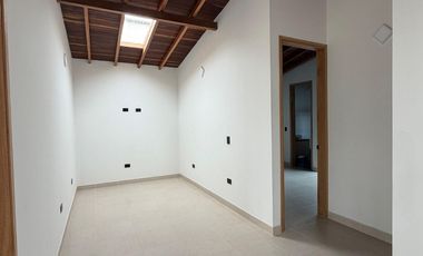 VENTA CASA EN LA CEJA