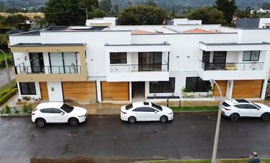 VENTA CASA EN LA CEJA