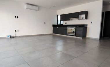 Departamento en 1er. nivel y 2 recámaras a una cuadra del mar en el Fracc. Costa Verde