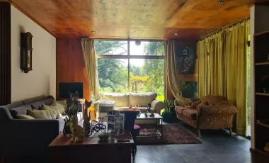 Venta de  Parcela, 2 hectáreas con casa habitación y cabaña  a 10 km de Parral