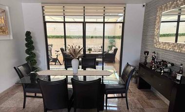 Se vende hermosa casa en Metepec con baño en todas las recámaras
