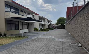 Se vende hermosa casa en Metepec con baño en todas las recámaras
