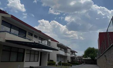Se vende hermosa casa en Metepec con baño en todas las recámaras