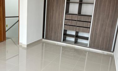 VENTA CASA EN LA CEJA