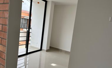 VENTA CASA EN LA CEJA