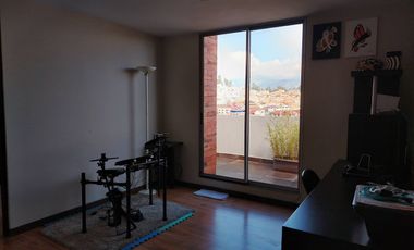VENDO PENTHOUSE CON TERRAZA EXCELENTES VISTAS SECTOR SUPER STOCK