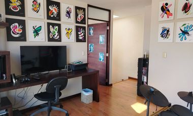 VENDO PENTHOUSE CON TERRAZA EXCELENTES VISTAS SECTOR SUPER STOCK