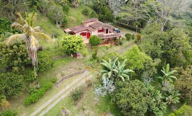 VENTA CASA CAMPESTRE BARBOSA FILO VERDE