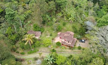 VENTA CASA CAMPESTRE BARBOSA FILO VERDE