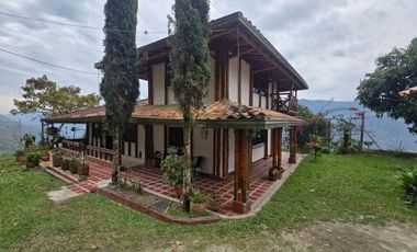 VENTA CASA CAMPESTRE BARBOSA FILO VERDE