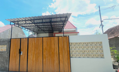 Rumah tengah kota solo dekat kampus Unisri Solo