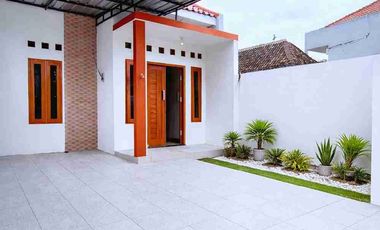 Rumah tengah kota solo dekat kampus Unisri Solo