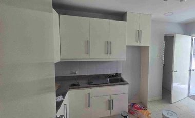 Dasmarinas Makati Bungalow style 5 Bedroom House for Rent, with Pool