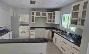 Dasmarinas Makati Bungalow style 5 Bedroom House for Rent, with Pool