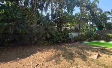 Dasmarinas Makati Bungalow style 5 Bedroom House for Rent, with Pool
