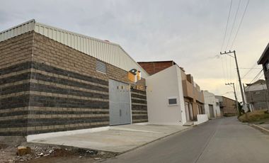 Bodega en renta en Manantiales