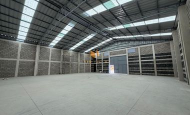 Bodega en renta en Manantiales