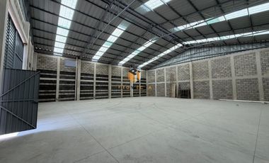 Bodega en renta en Manantiales