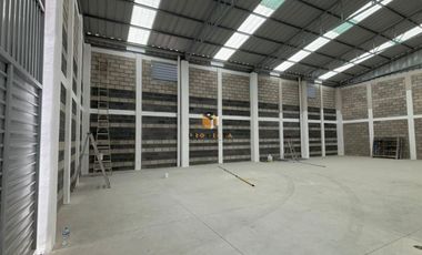 Bodega en renta en Manantiales