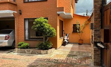 Rento casa chia