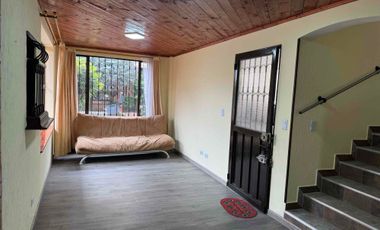 Rento casa chia