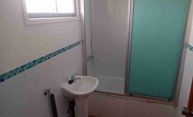 ARRIENDO CASA CON LOCAL COMERCIAL. DISOONE DE GIRO COMERCIAL. EXCELENTE OPORTUNIDAD PARA NEGOCIO Y VIVIENDA . av Huambali.