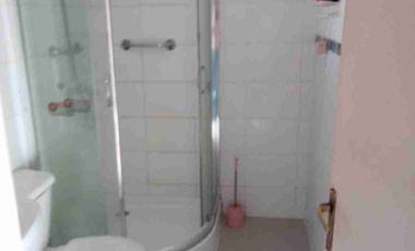 ARRIENDO CASA CON LOCAL COMERCIAL. DISOONE DE GIRO COMERCIAL. EXCELENTE OPORTUNIDAD PARA NEGOCIO Y VIVIENDA . av Huambali.
