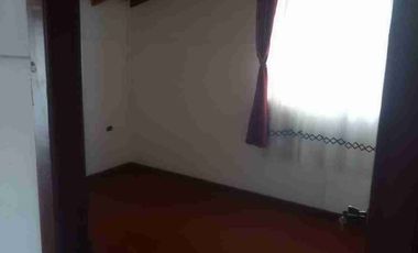ARRIENDO CASA CON LOCAL COMERCIAL. DISOONE DE GIRO COMERCIAL. EXCELENTE OPORTUNIDAD PARA NEGOCIO Y VIVIENDA . av Huambali.