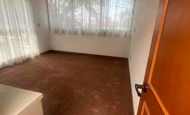 Casa con espectacular jardín de 500 m² en Satélite