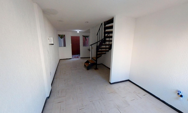 Casa en venta en Villas Del Real, se acepta infonavit, bancario y efectivo
