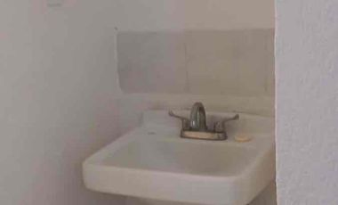 CASA EN PRIVADA CON PROTECCIONES Y PUERTA AUTOMÁTICA GEOVILLAS DE STA BARBARA